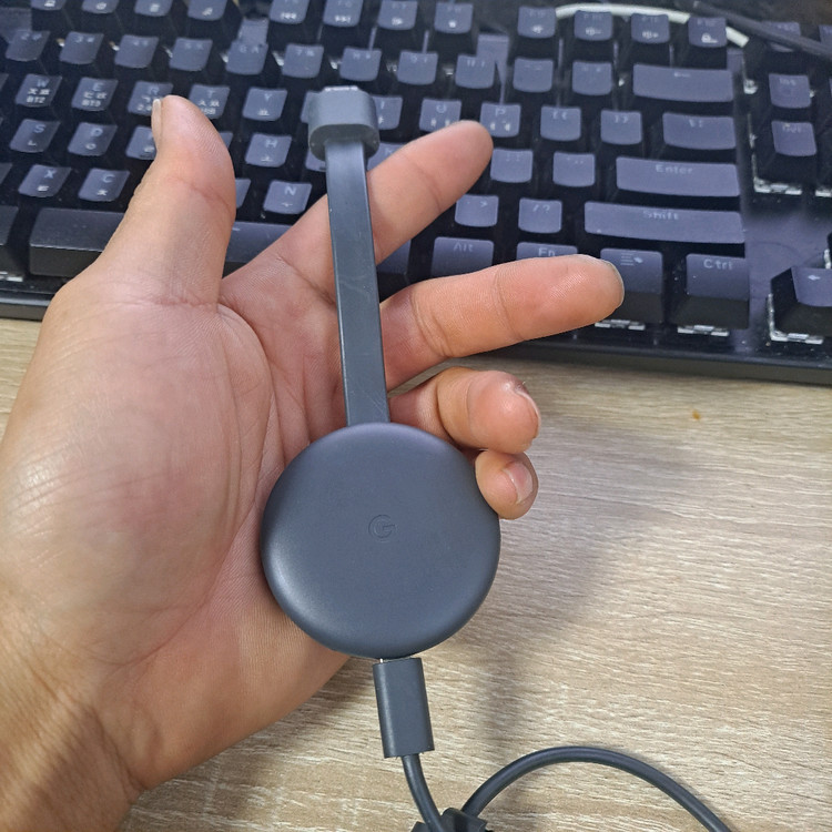 구글 크롬캐스트 3세대 크롬 캐스트 이미지