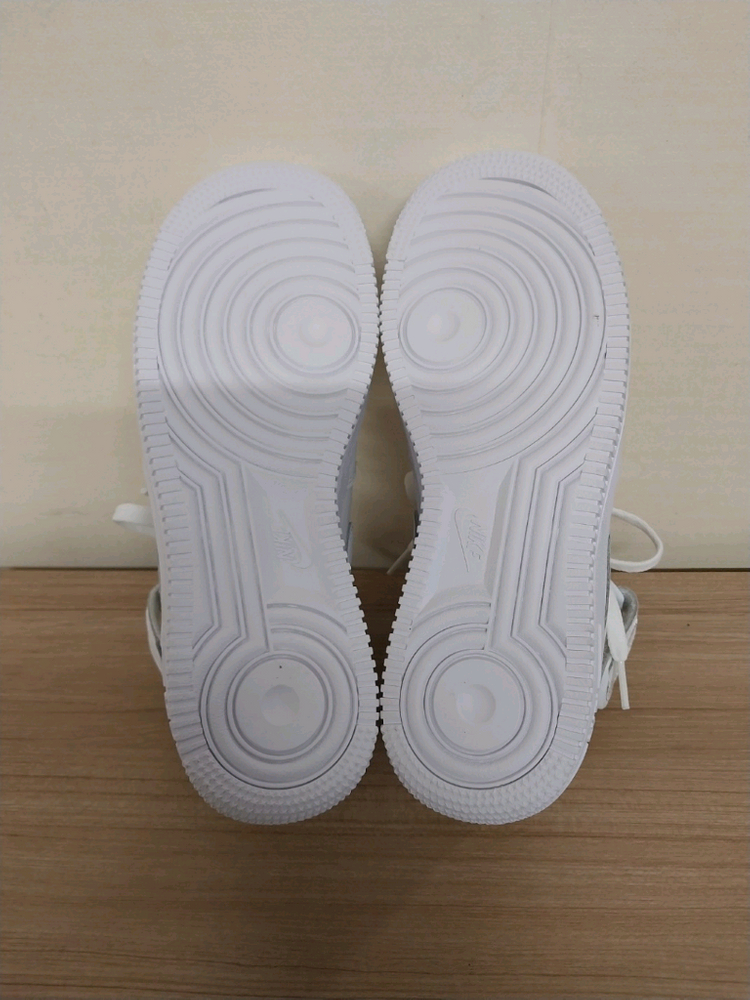 여성 나이키 에어포스1 미드 LE 화이트 운동화 (240) 이미지