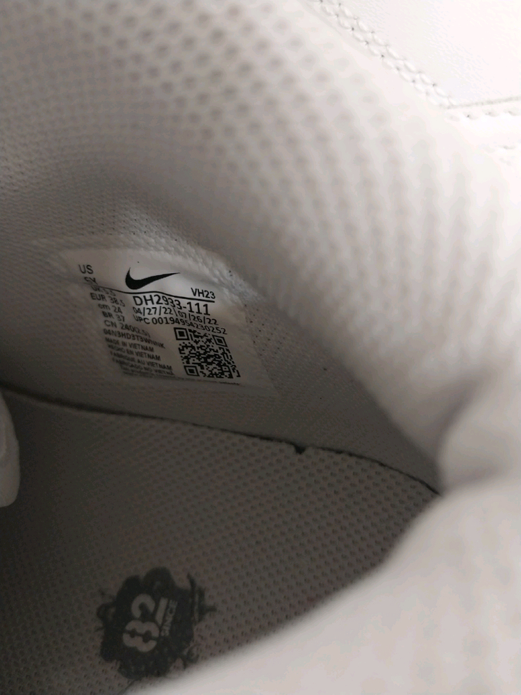 여성 나이키 에어포스1 미드 LE 화이트 운동화 (240) 이미지