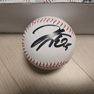 기아타이거즈 김도영 싸인볼 이미지