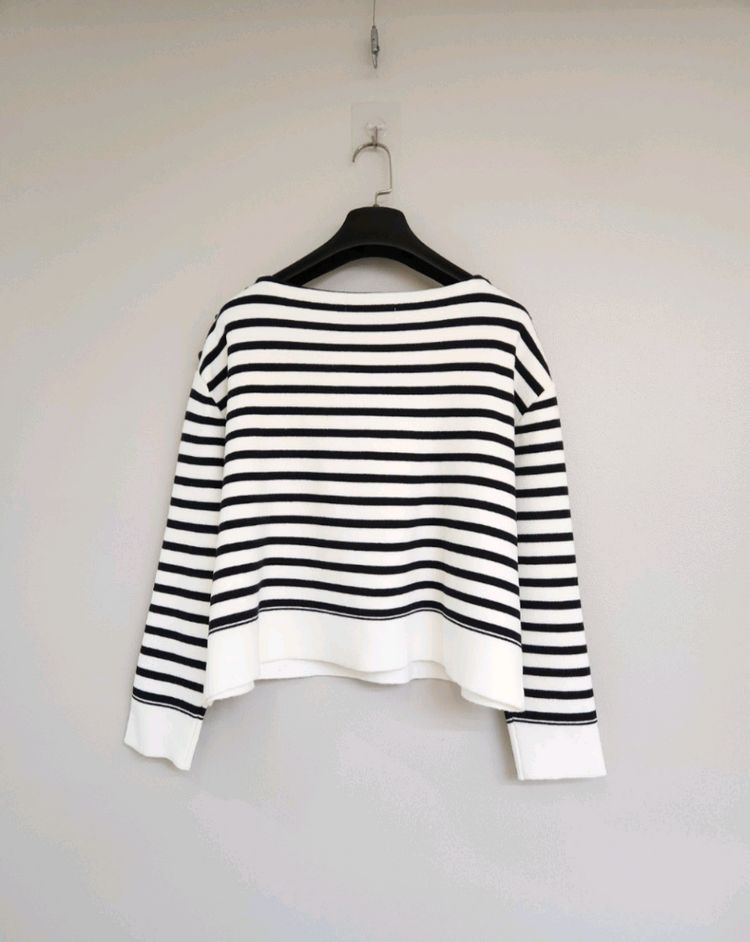 나이스클랍 스트라이프 자카드 니트 탑 프리사이즈 이미지