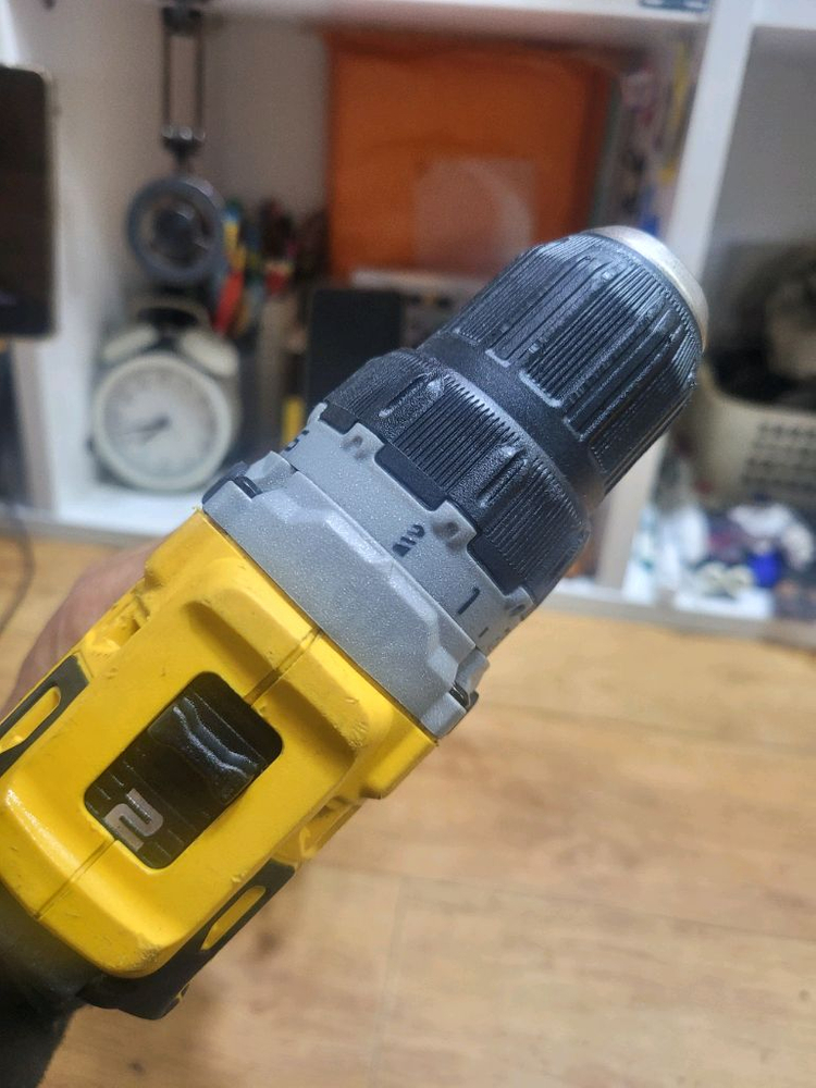 디월트충전드릴드라이버 DCD701 브러쉬리스12V 5.0AH S급 이미지