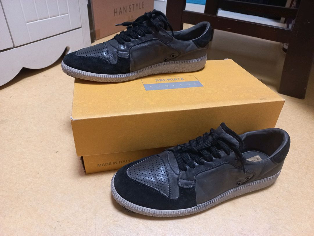 프리미아타 스니커즈 라베르 UK8사이즈 새상품 이미지