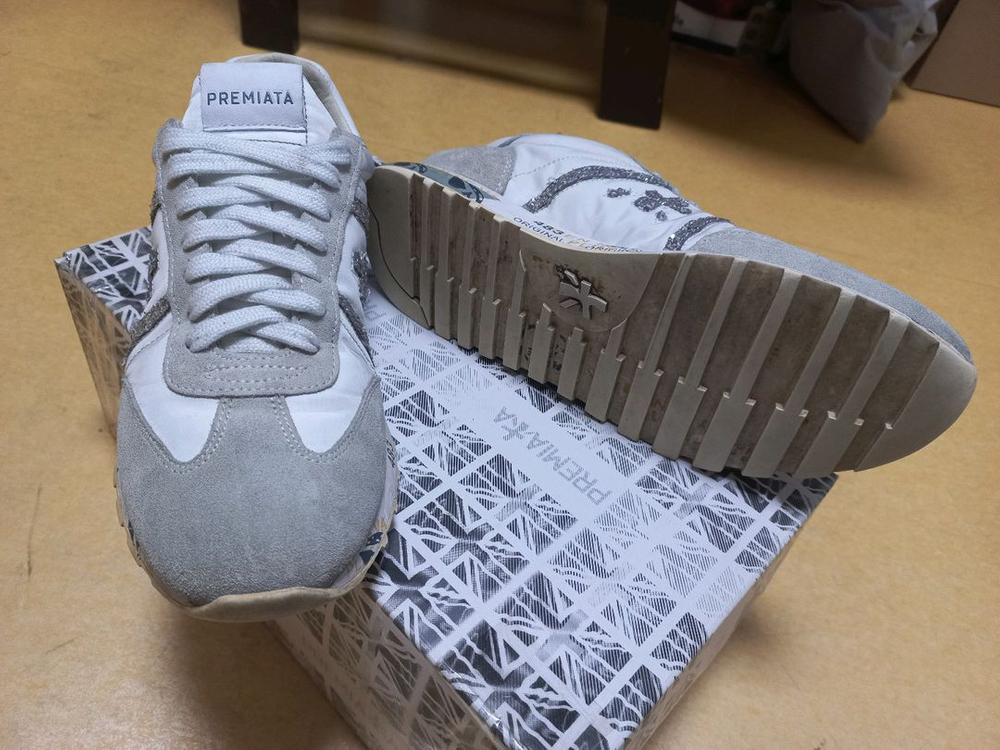 프리미아타 루시 화이트 37사이즈 거의새상품 이미지