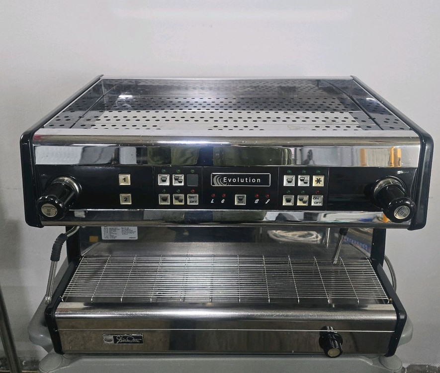 커피 머신 달라코르떼 에볼루션 20.03 2그룹 이미지