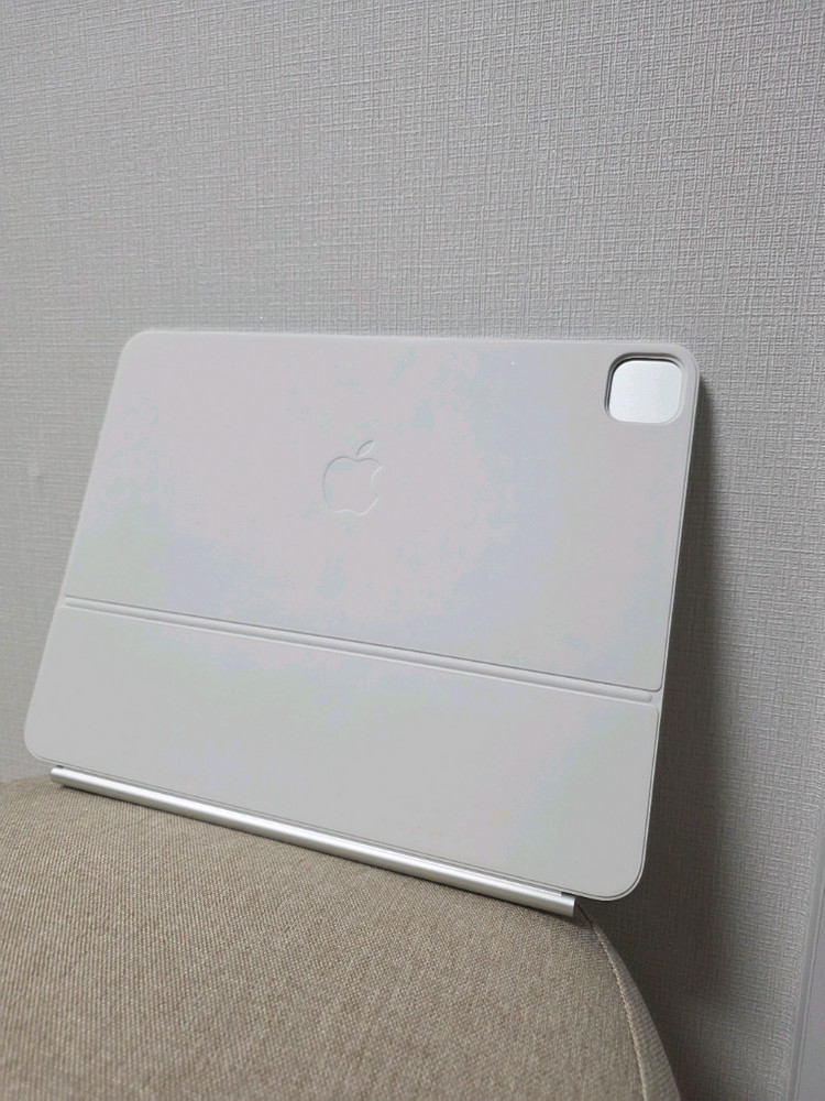 아이패드 매직키보드 iPad Pro (m5모델용) 화이트 이미지