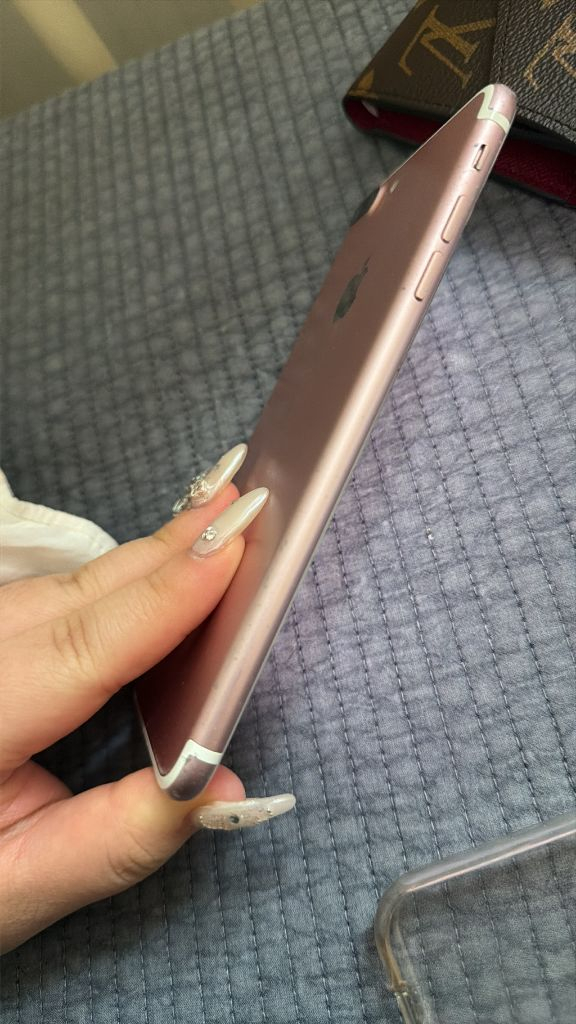 아이폰 7플러스 로즈골드 128GB 이미지