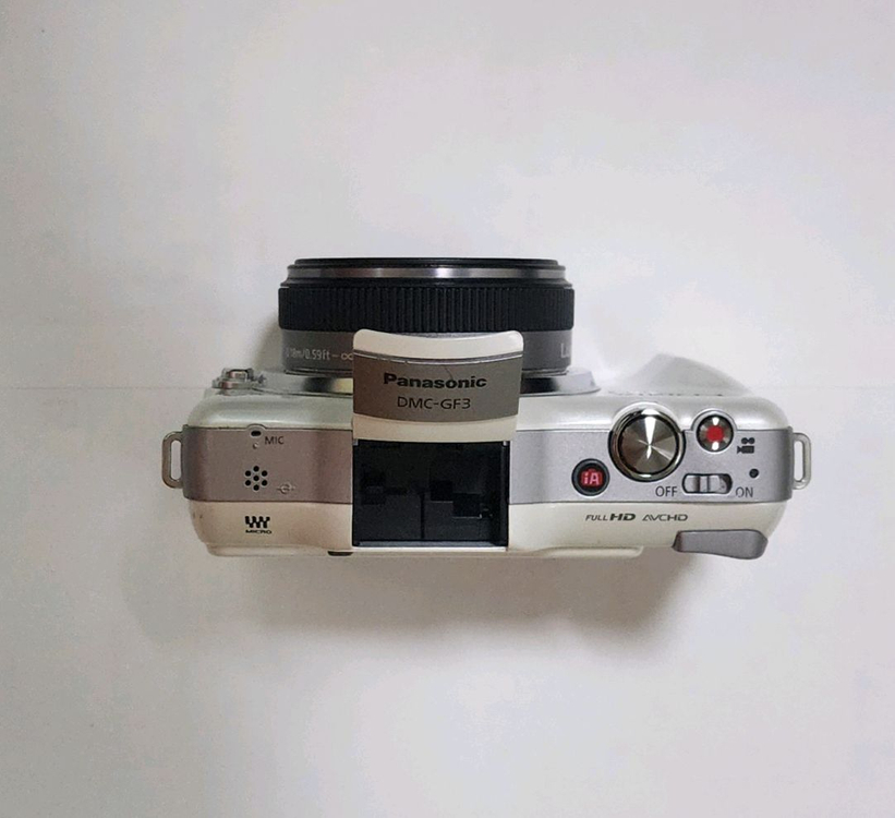 파나소닉 루믹스 디지털카메라 GF3 와 14mm 렌즈팝니다. 이미지