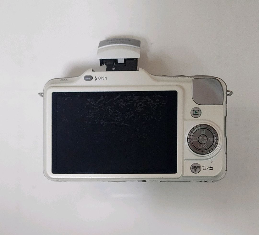 파나소닉 루믹스 디지털카메라 GF3 와 14mm 렌즈팝니다. 이미지