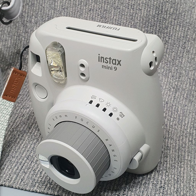 후지필름 인스탁스 미니9 + 케이스 이미지