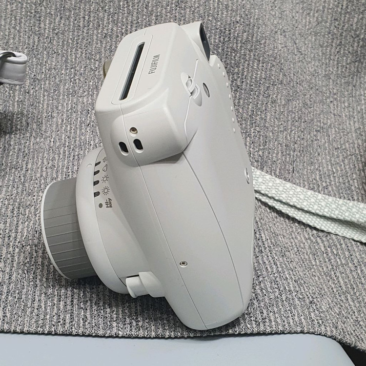 후지필름 인스탁스 미니9 + 케이스 이미지