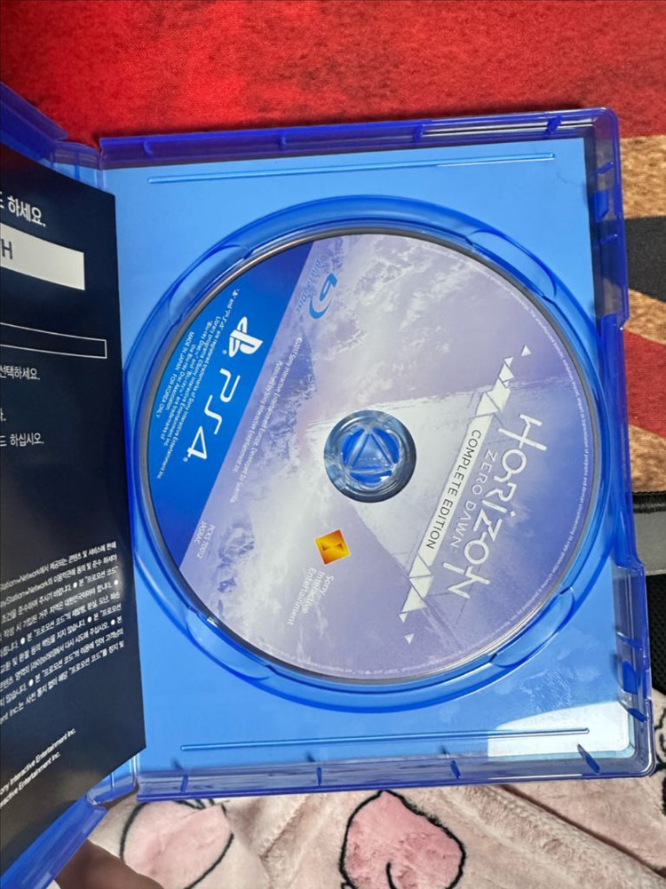 PS5 사이런트힐f 호라이즌제로던 이미지