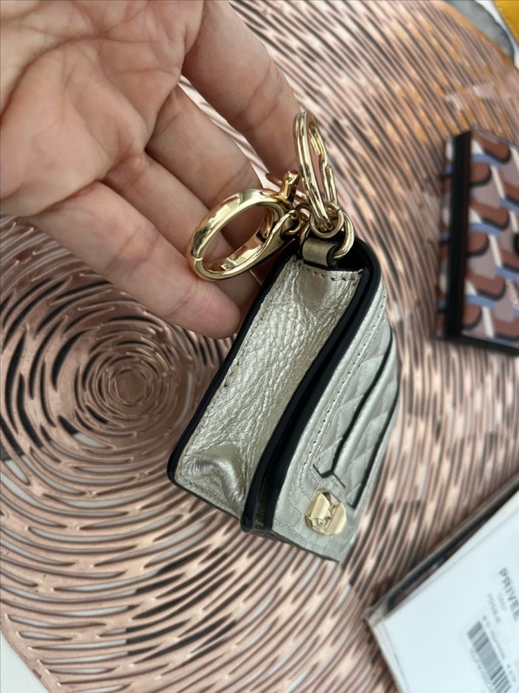 레베카밍코프 실버 퀼팅 키링 지갑 이미지