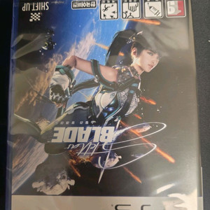 ps5 스텔라블레이드 새제품 (비닐포장) 이미지