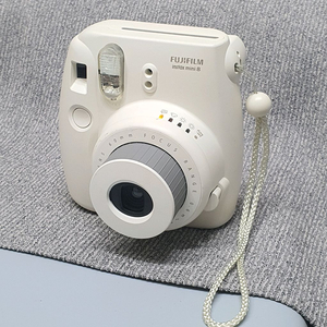 후지필름 인스탁스 미니8 이미지