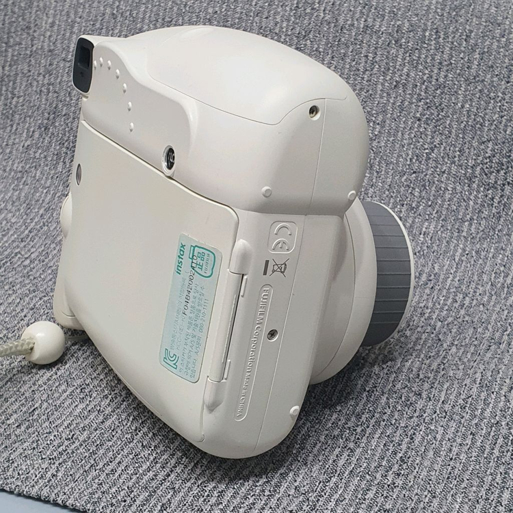 후지필름 인스탁스 미니8 이미지