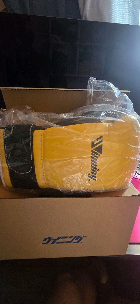 위닝글러브 14온스 커스텀 스페셜 로고 벨크로 이미지