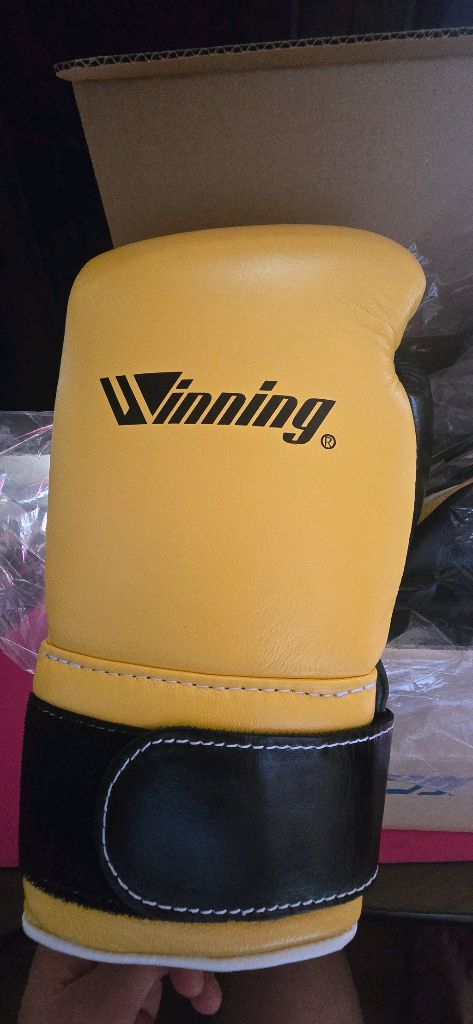 위닝글러브 14온스 커스텀 스페셜 로고 벨크로 이미지