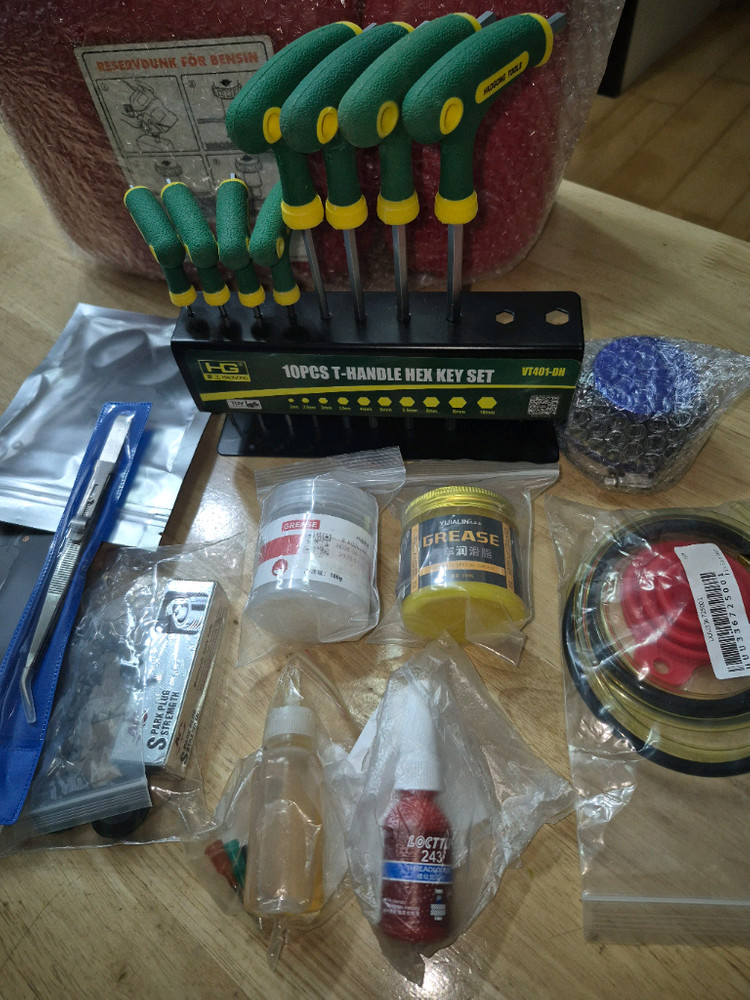 *각종교신(일괄or개별판매)가능*가솔린엔진1/5RC카전용~냄새차단콤비캔+로반부속+알씨카전용공구&일괄~바람에언덕에서 이미지