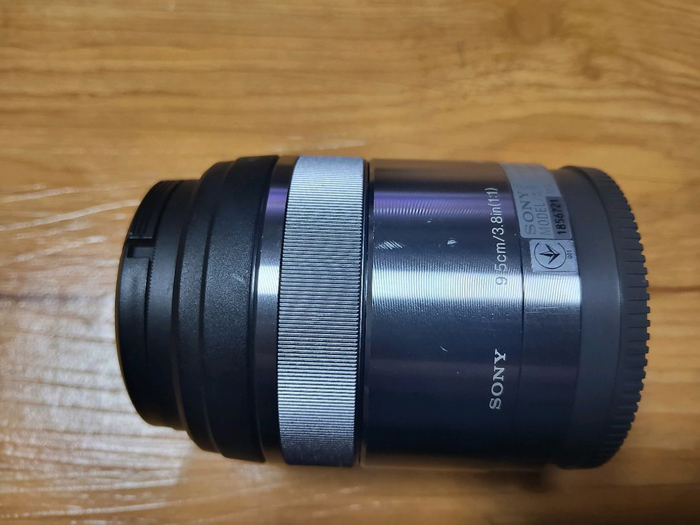 소니 E마운트 30mm 매크로 이미지