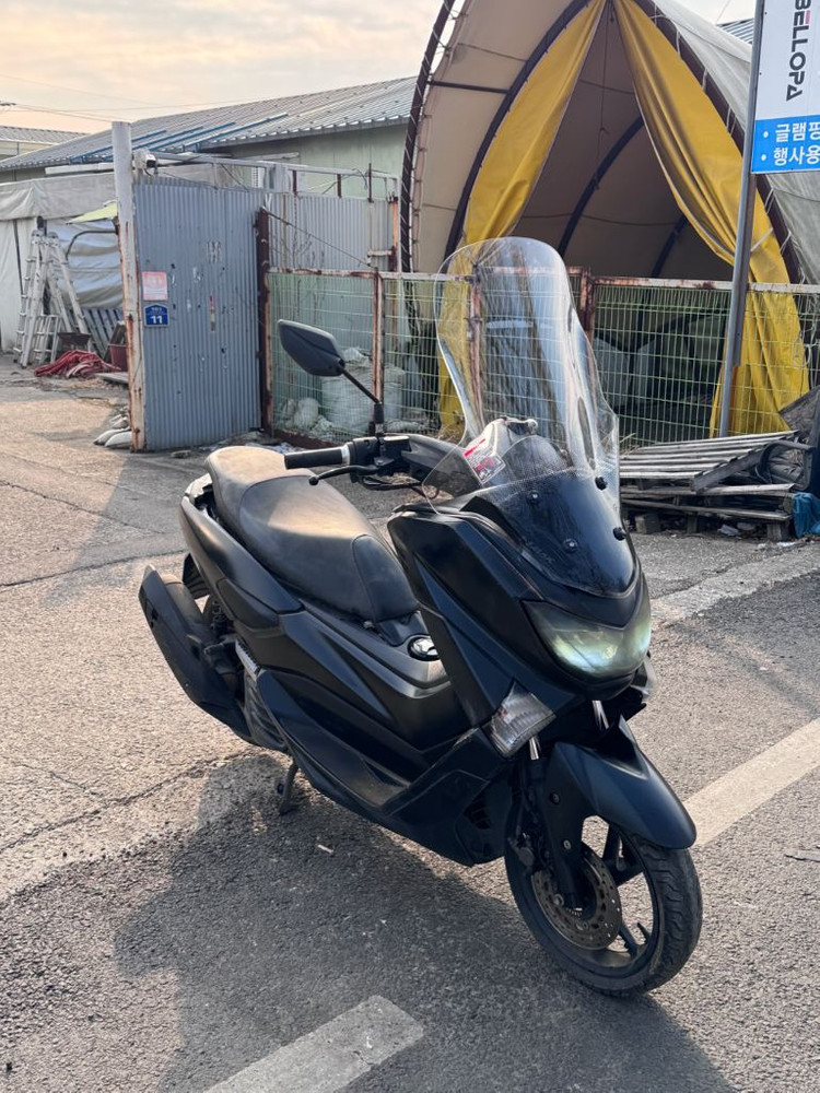 야마하 NMAX125 이미지