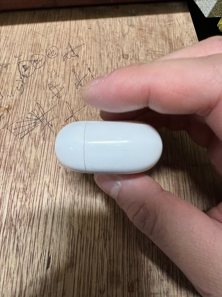 에어팟 프로2새대 C타입 본체 이미지