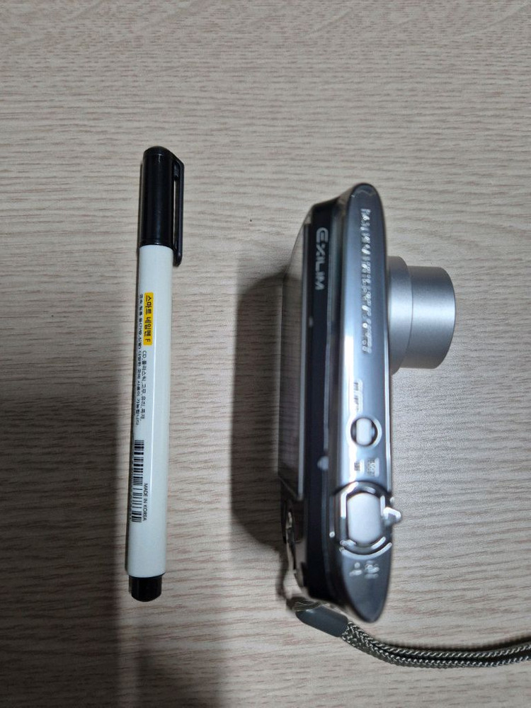 카시오 엑슬림 EX-Z370 빈티지디카 이미지