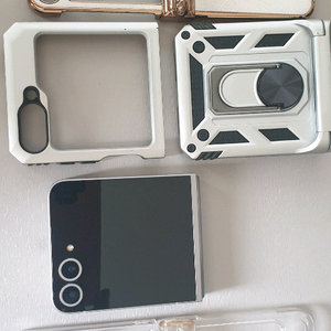 갤럭시 Z플립6 이미지