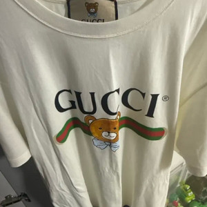 구찌x카이 반팔 xs 이미지