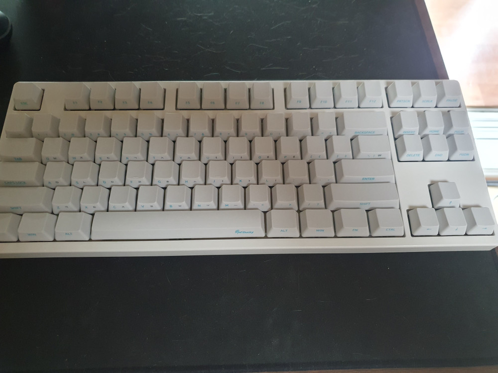 UCKY ZERO 더키제로 3087 화이트 갈축 키보드 팜(광명) 이미지