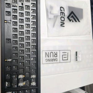 filp-6p 커스텀 키보드 특이배열 팝니다. 이미지