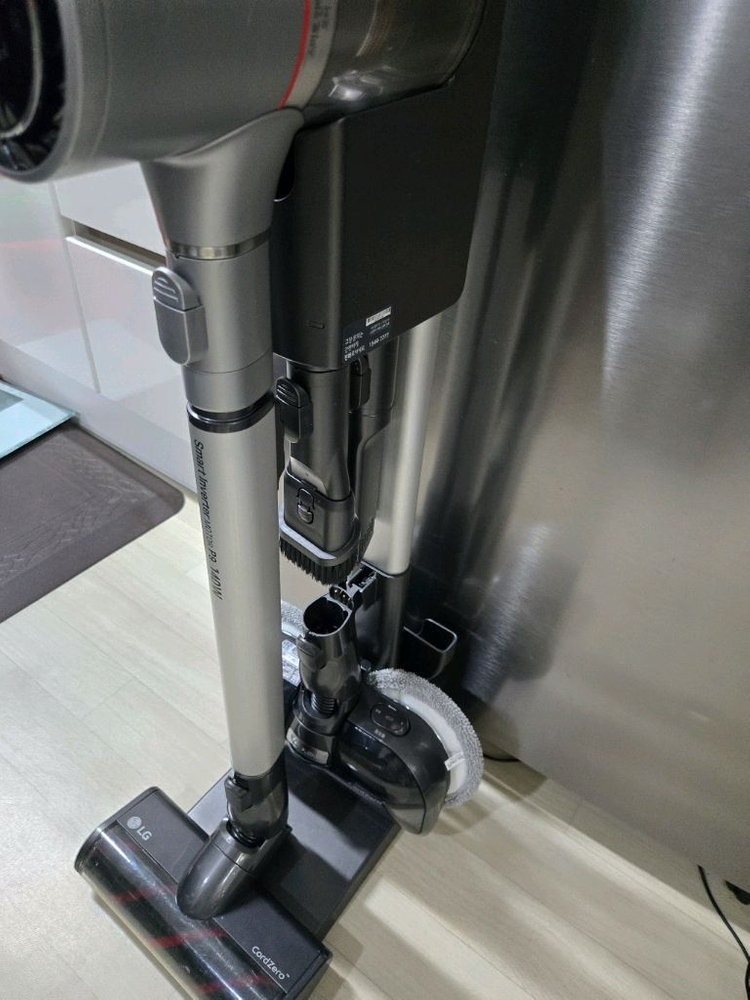 LG코드제로무선청소기.물걸래포함 이미지