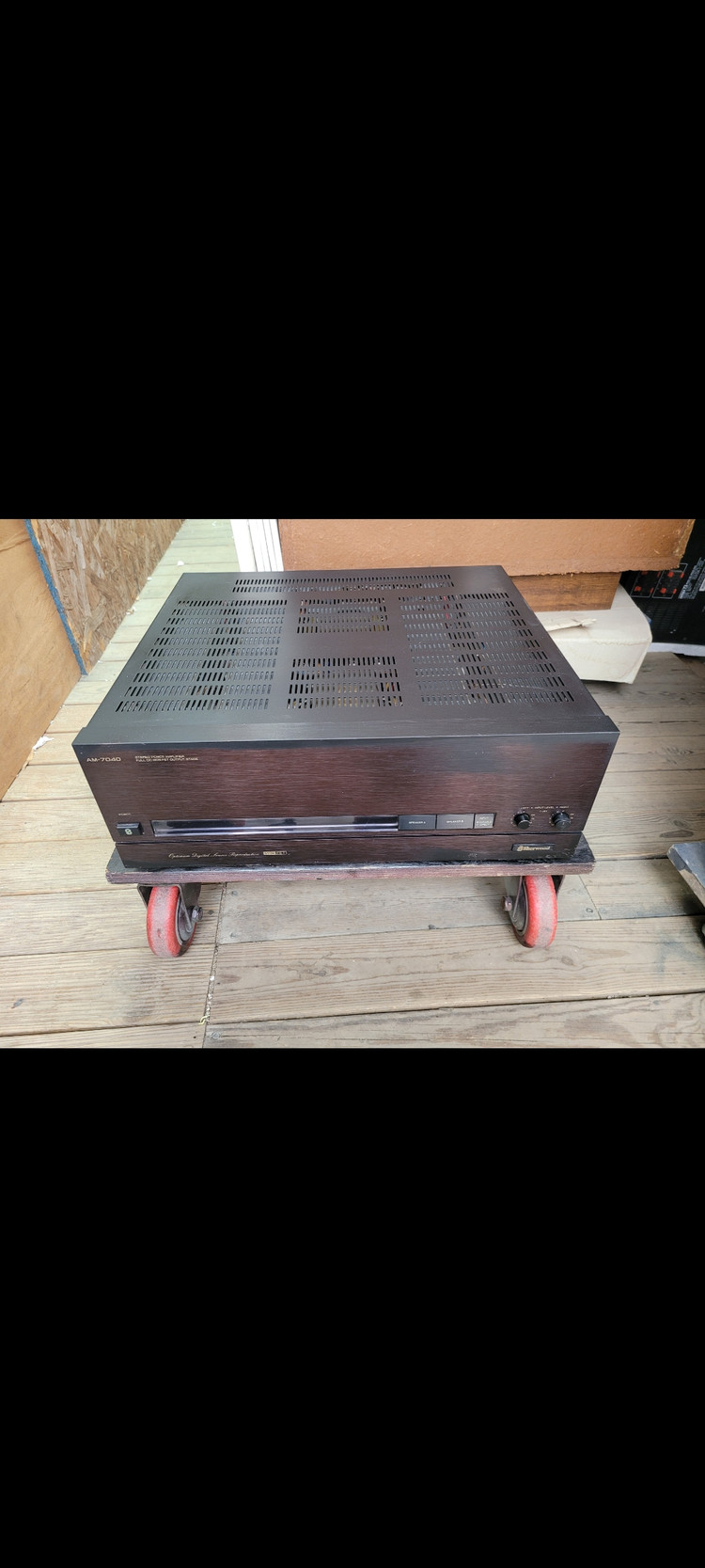 인켈 AM-1310 파워앰프 이미지