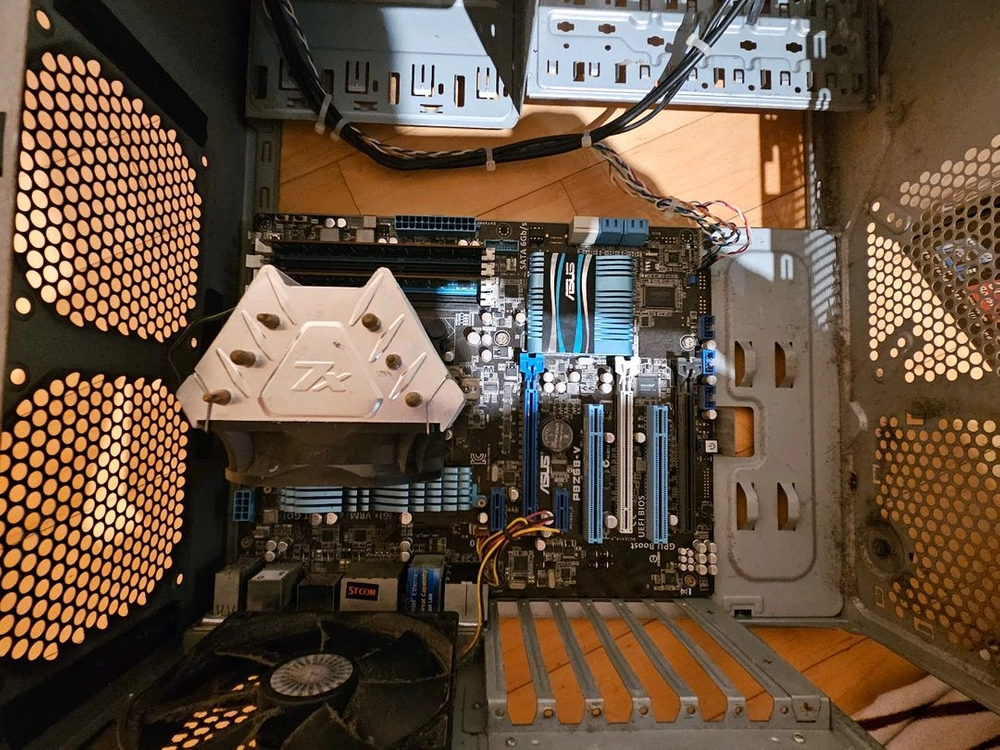 i7-3770K, Asus P8Z68-V, 16G Ram 이미지