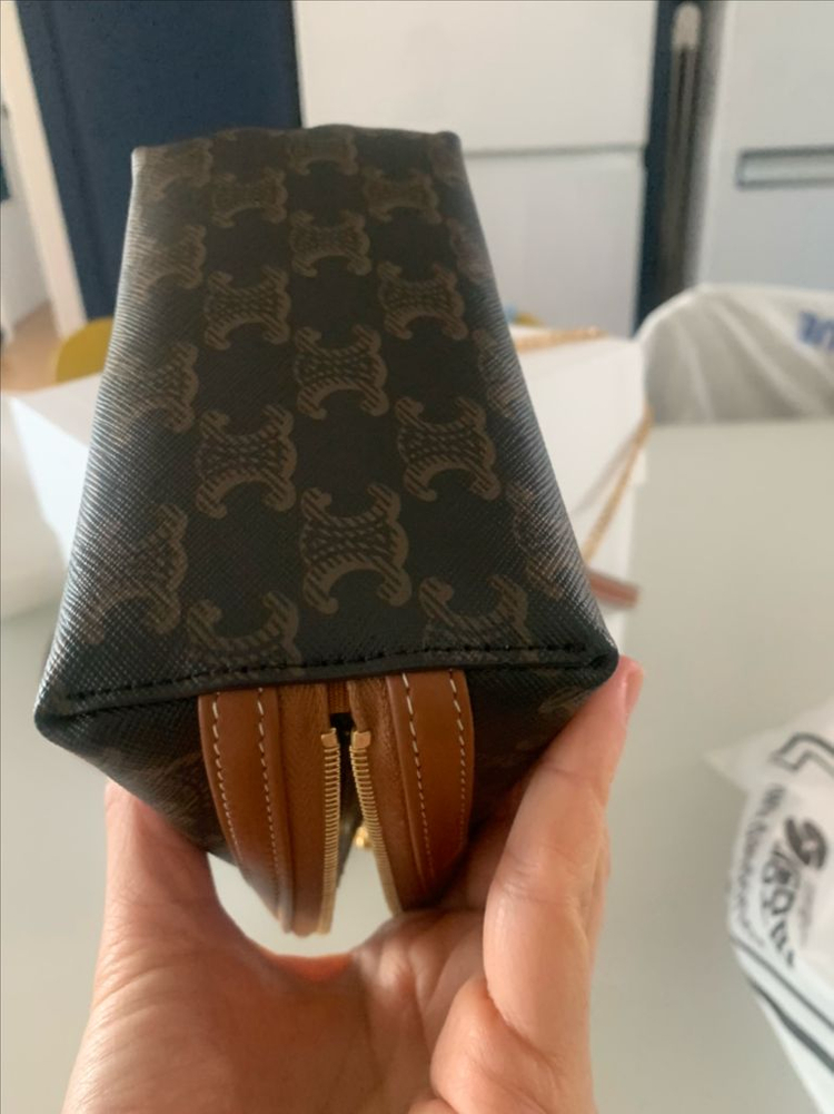 셀린느 체인클러치 이미지