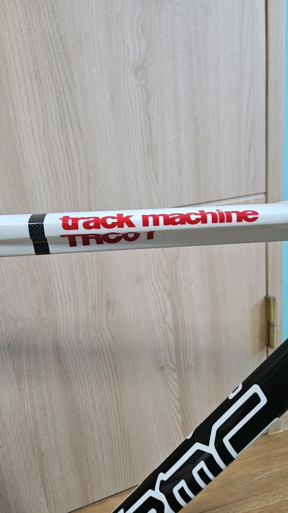 bmc trc01 카본 픽시 프레임셋 이미지