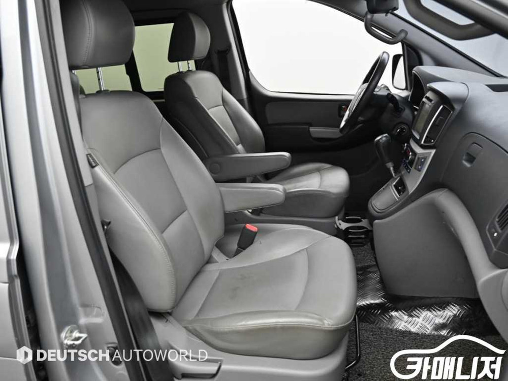 [현대]더 뉴 그랜드 스타렉스 2WD 밴 5인승 모던 #4월특가 이미지