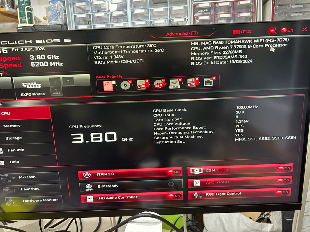 AMD 9700X 이미지