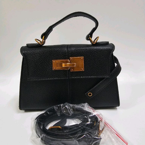 미니 핸드백 이미지