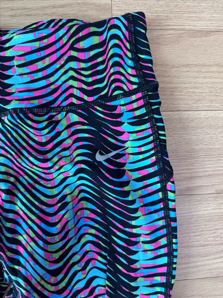 나이키 드라이핏 레깅스 M 멀티컬러 이미지