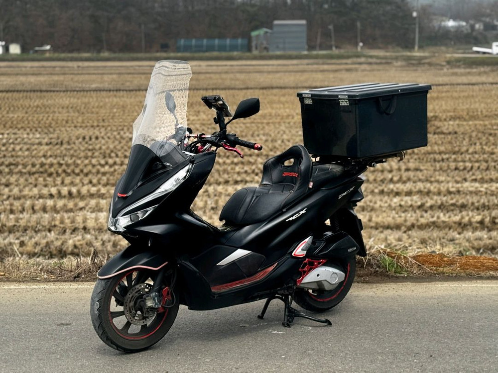 혼다PCX125/20년식/3.9만키로/135만원/배달세팅완 이미지