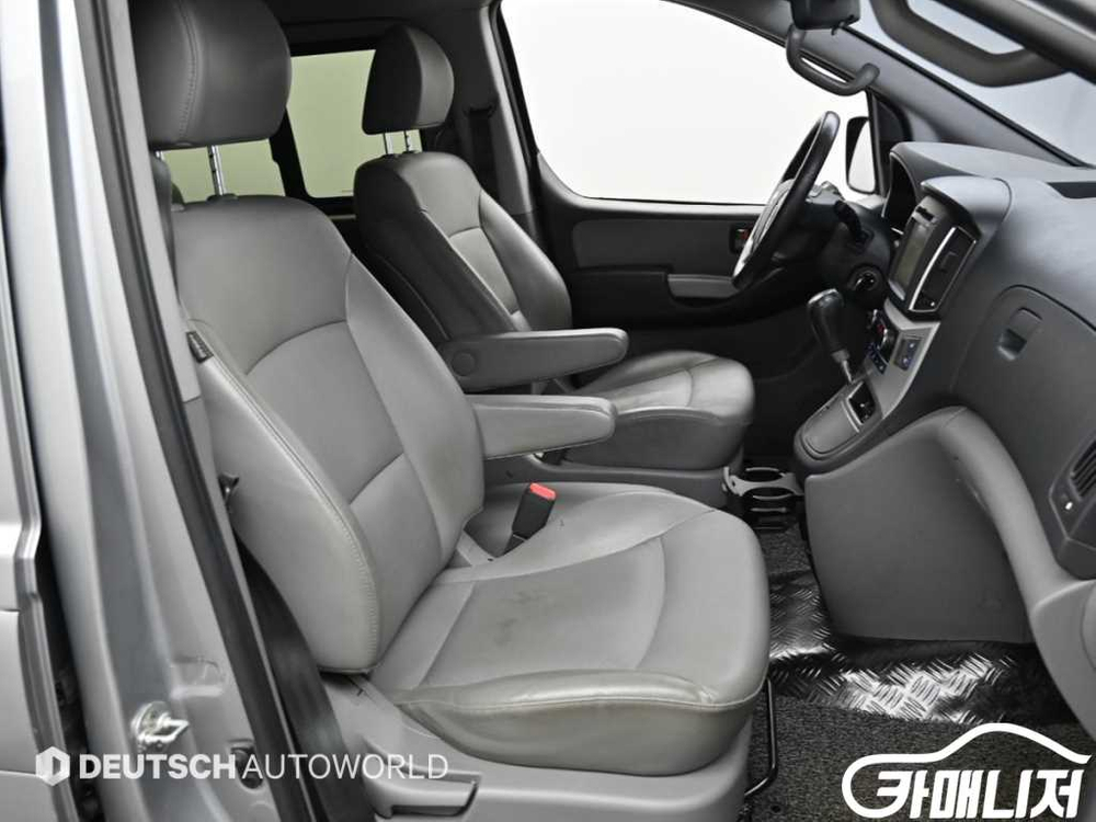 [현대]더 뉴 그랜드 스타렉스 2WD 밴 5인승 모던 #4월특가 이미지