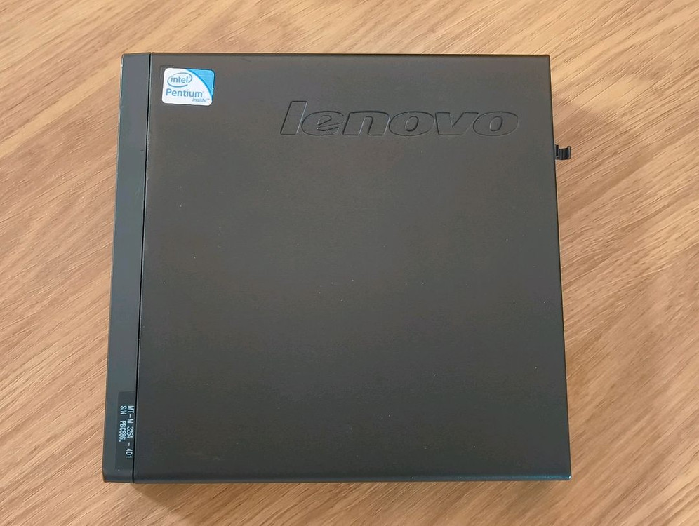 레노버 ThinkCentre M72e 초미니 PC 이미지