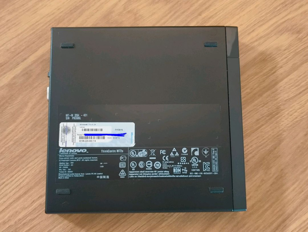 레노버 ThinkCentre M72e 초미니 PC 이미지