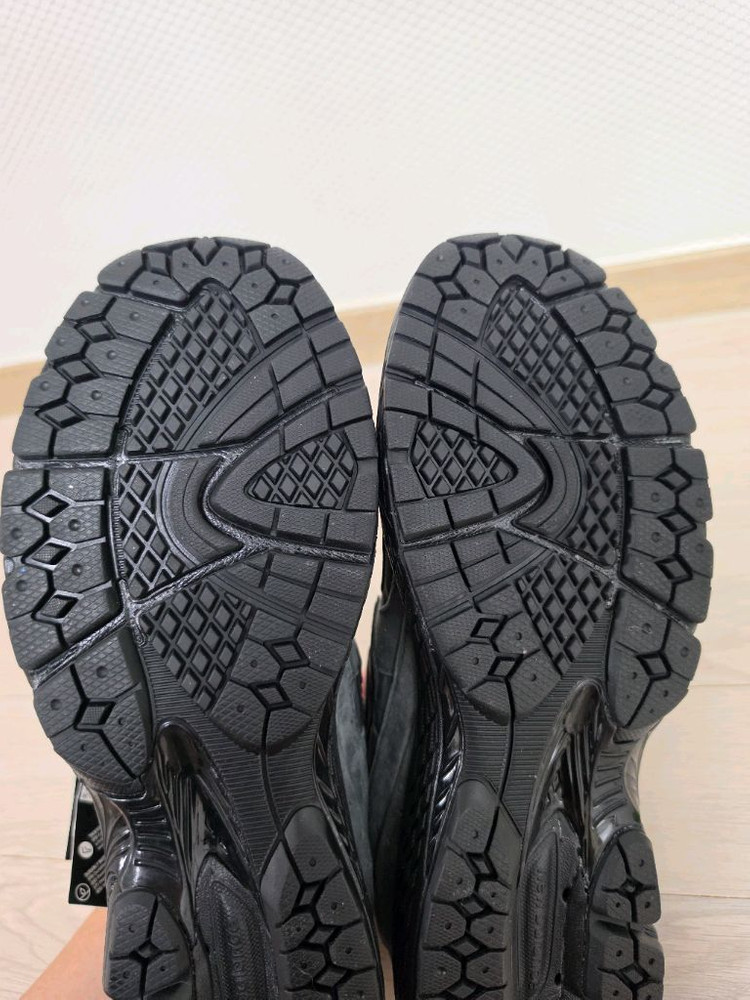 [275] <새상품> 뉴발란스xjjjjound자운드 2002 고어텍스 차콜 이미지