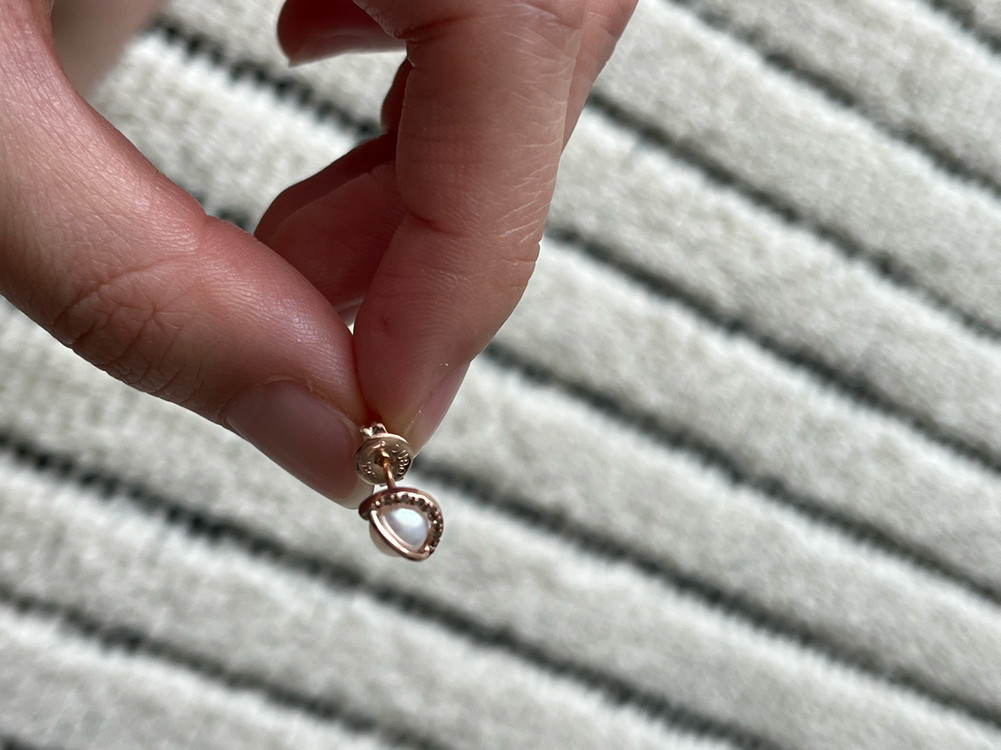 디디에두보 진주 귀걸이 이미지