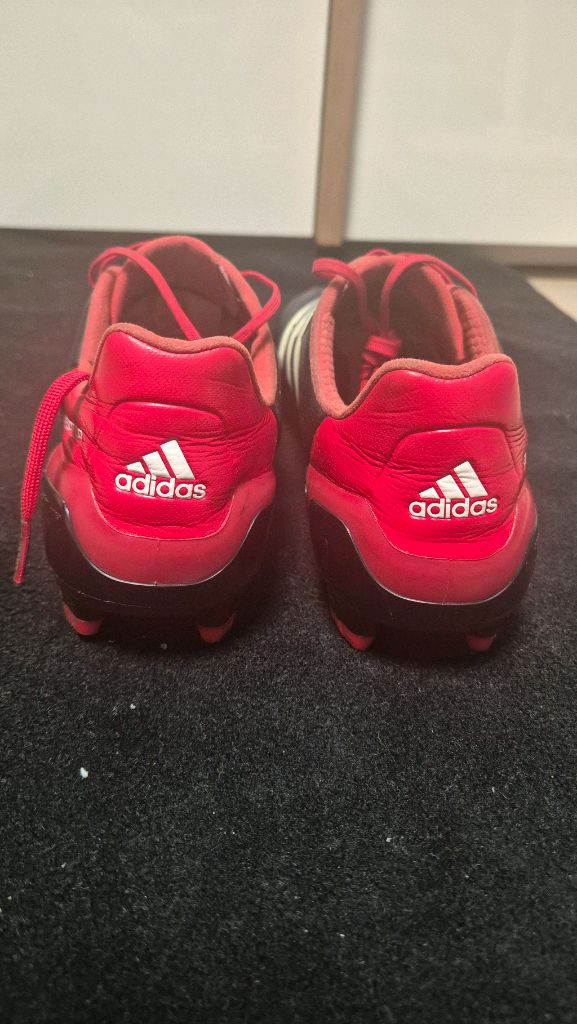 아디다스 프레데터 아디파워 FG 검빨 270 이미지