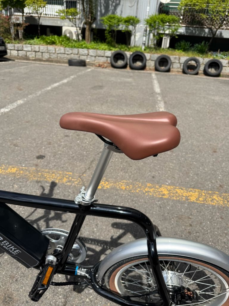 니어바이크 클래식 전기자전거 이미지