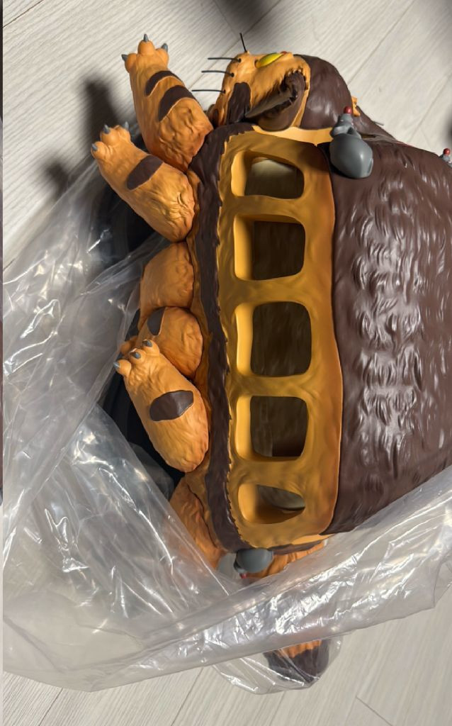 지브리 이웃집 토토로 대형 고양이버스 이미지