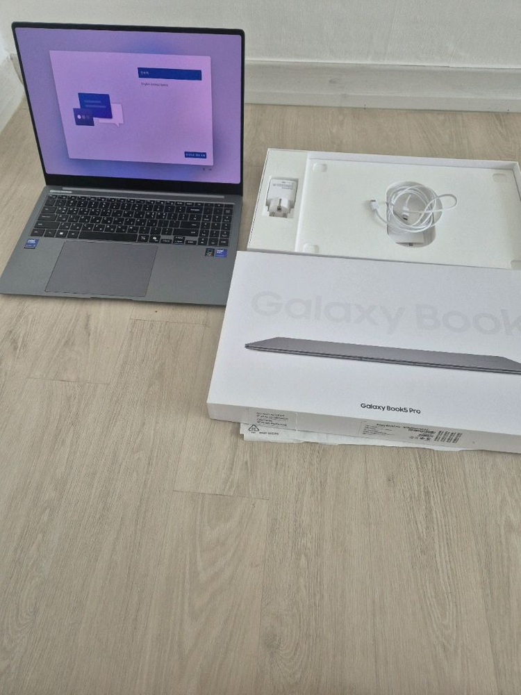 갤럭시북5프로 16인치 풀박스 SSD256+1TB.창원.김해 이미지
